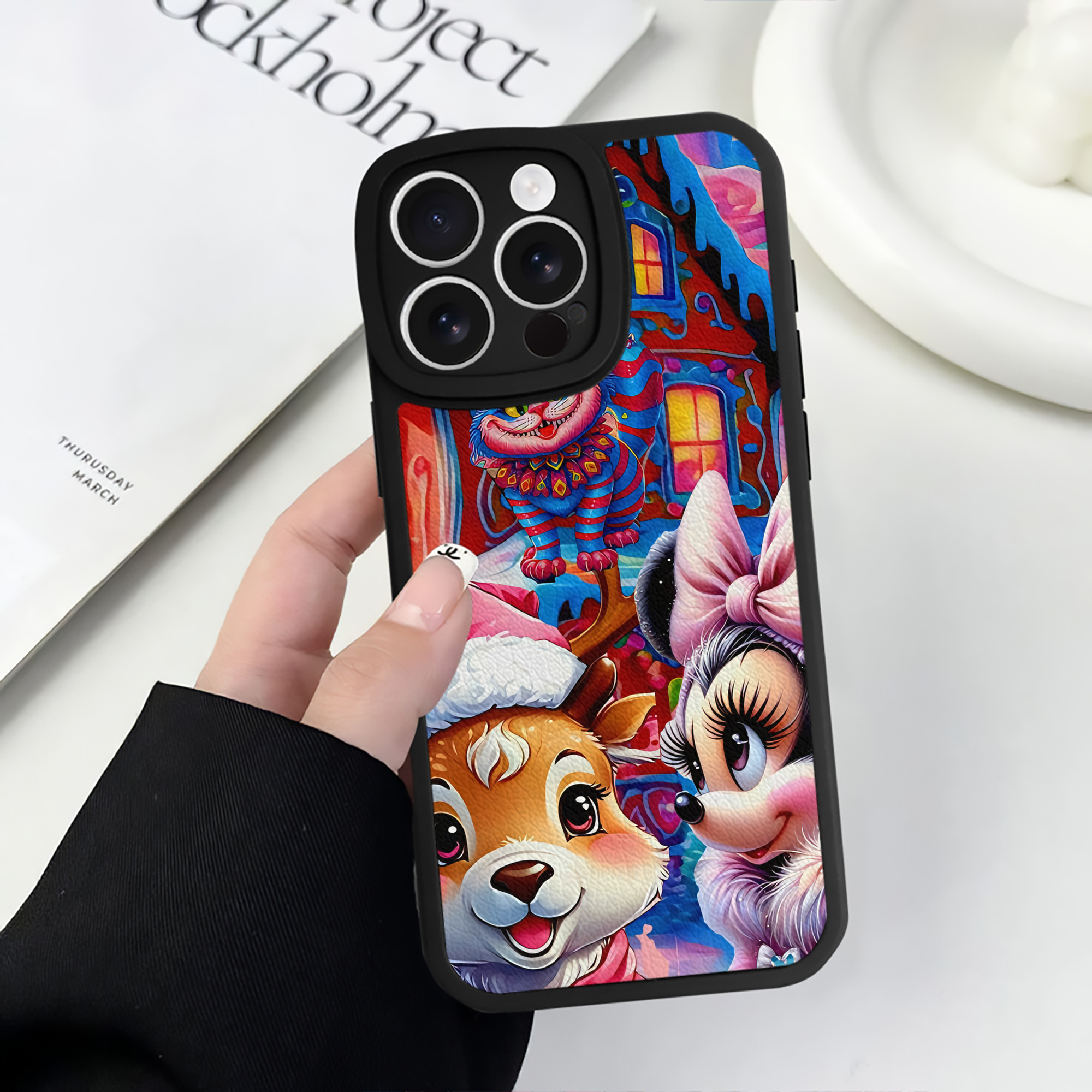 （画像用） ミッキーマウス Mickey Mouse 【iPhone 16シリーズ対応】シリコンスマホケース（レザー調） 材質：シリコン